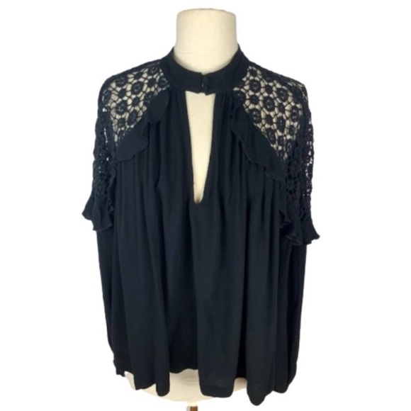 Free People Little Bit of Love Crochet Top Sz M - Picture 4 of 8